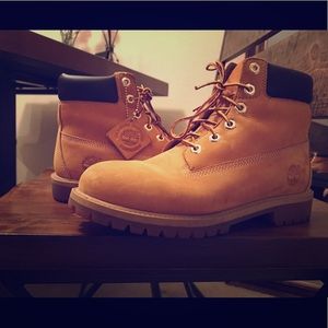 Timberland Men’s Size 6M, Premium waterproof